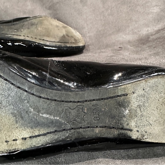 Tory Burch Caroline 2 Ballet Flats Patent Leather Logo Black Gold 6.5 Balletcore - Picture 11 of 13